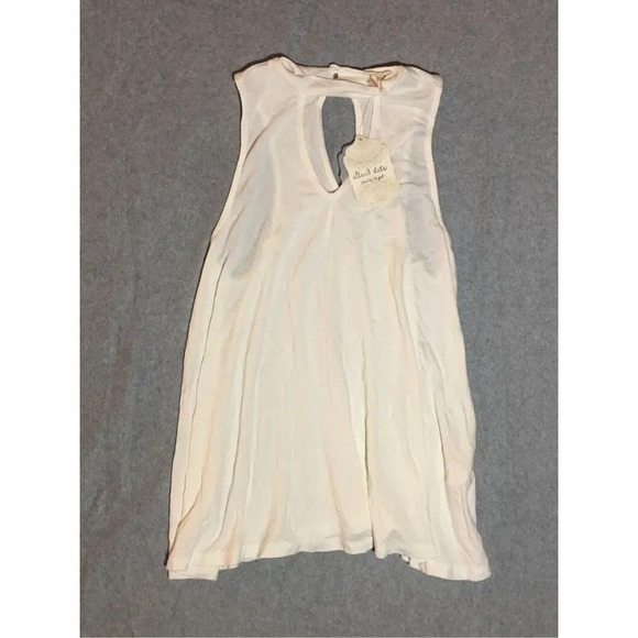 Womens NWT Altar’d State Tank Top Size Small Soft Keyhole Button Neck Casual - Picture 1 of 3